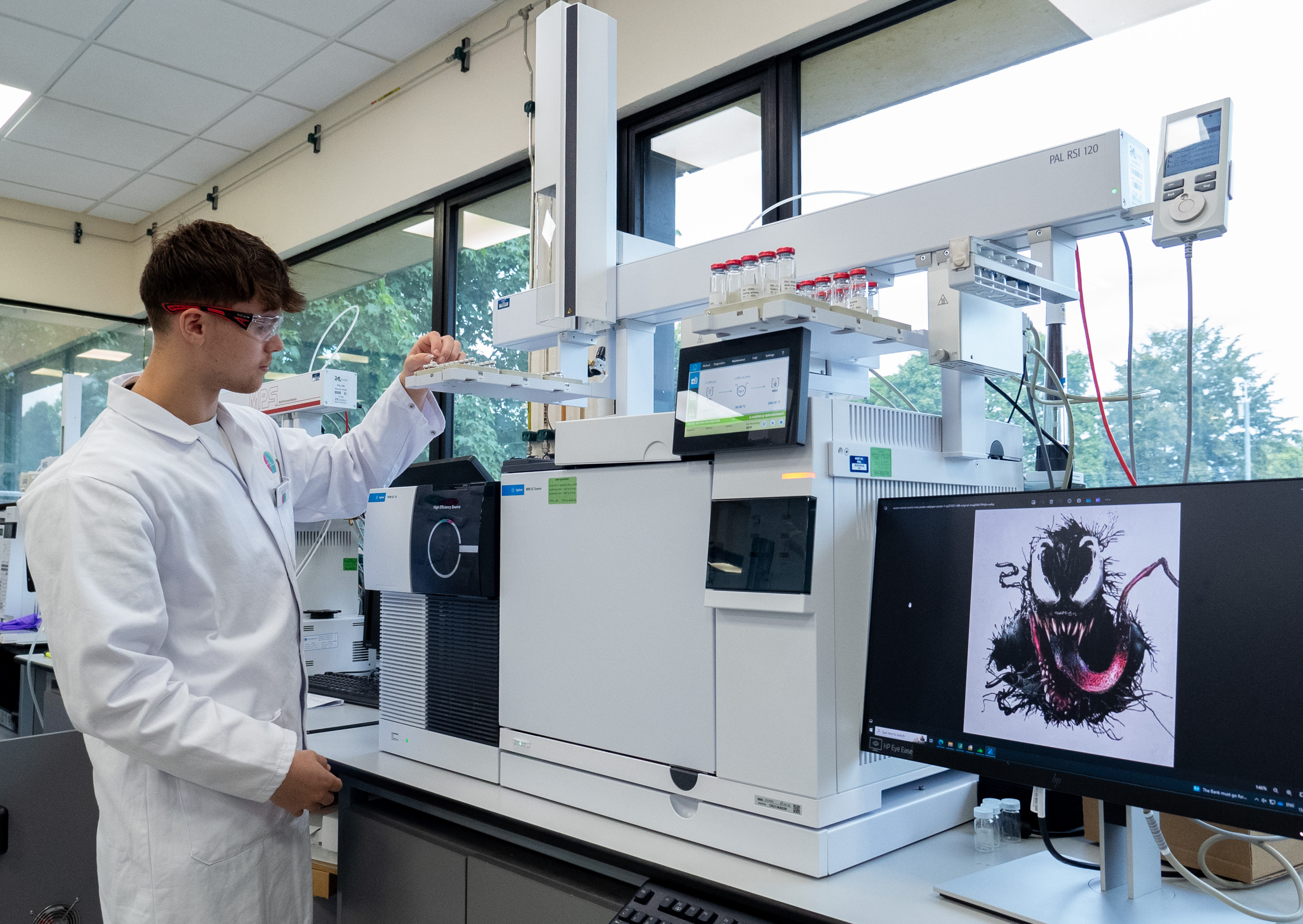 Description of the image