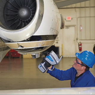 4300 手持式 FTIR 光谱仪