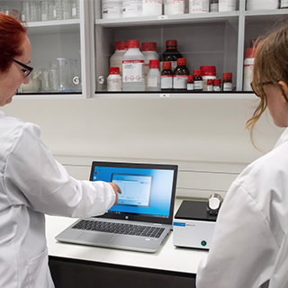 5500 系列紧凑型 FTIR 光谱仪（已停产）
