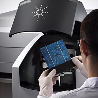 Cary 7000 全能型分光光度计 (UMS)