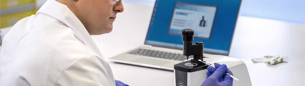 紧凑式和便携式 FTIR 系统