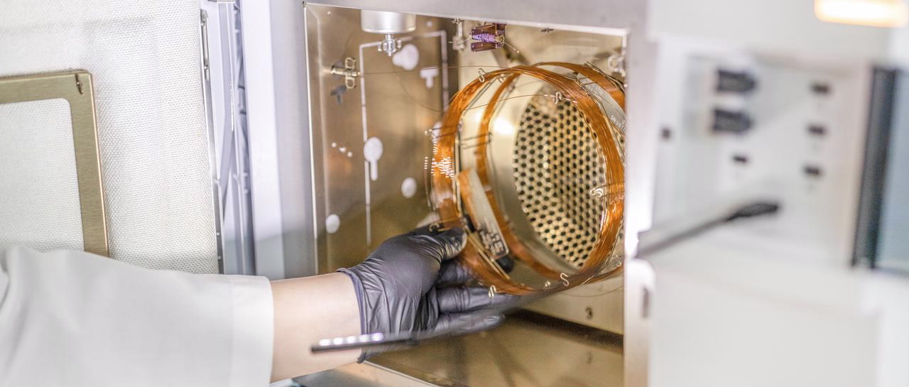 气质联用系统 (GC/MS)